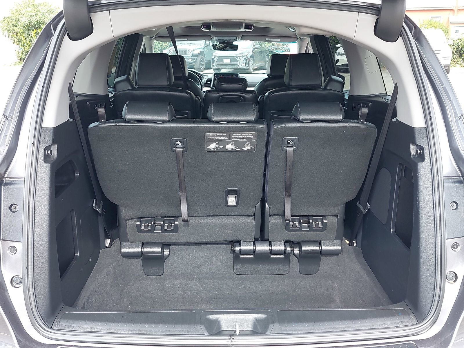 Certified 2024 Honda Odyssey Touring image 13