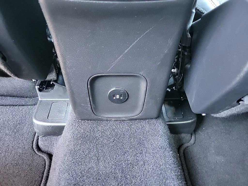 Used 2025 Ford Escape ST-Line Select AWD/4WD image 15