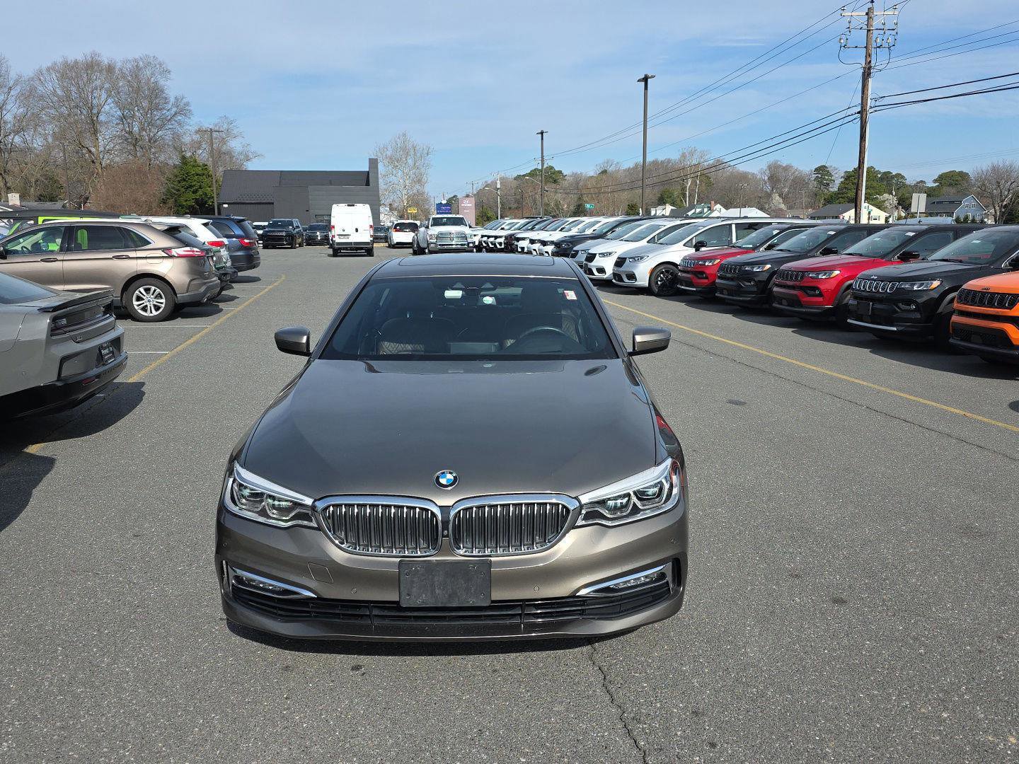 Used 2017 BMW 540i xDrive image 2