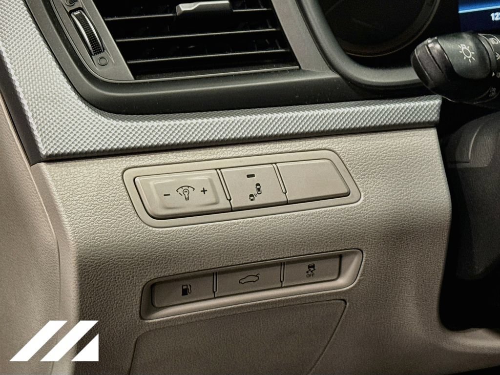 Used 2018 Hyundai Sonata SEL FWD image 7