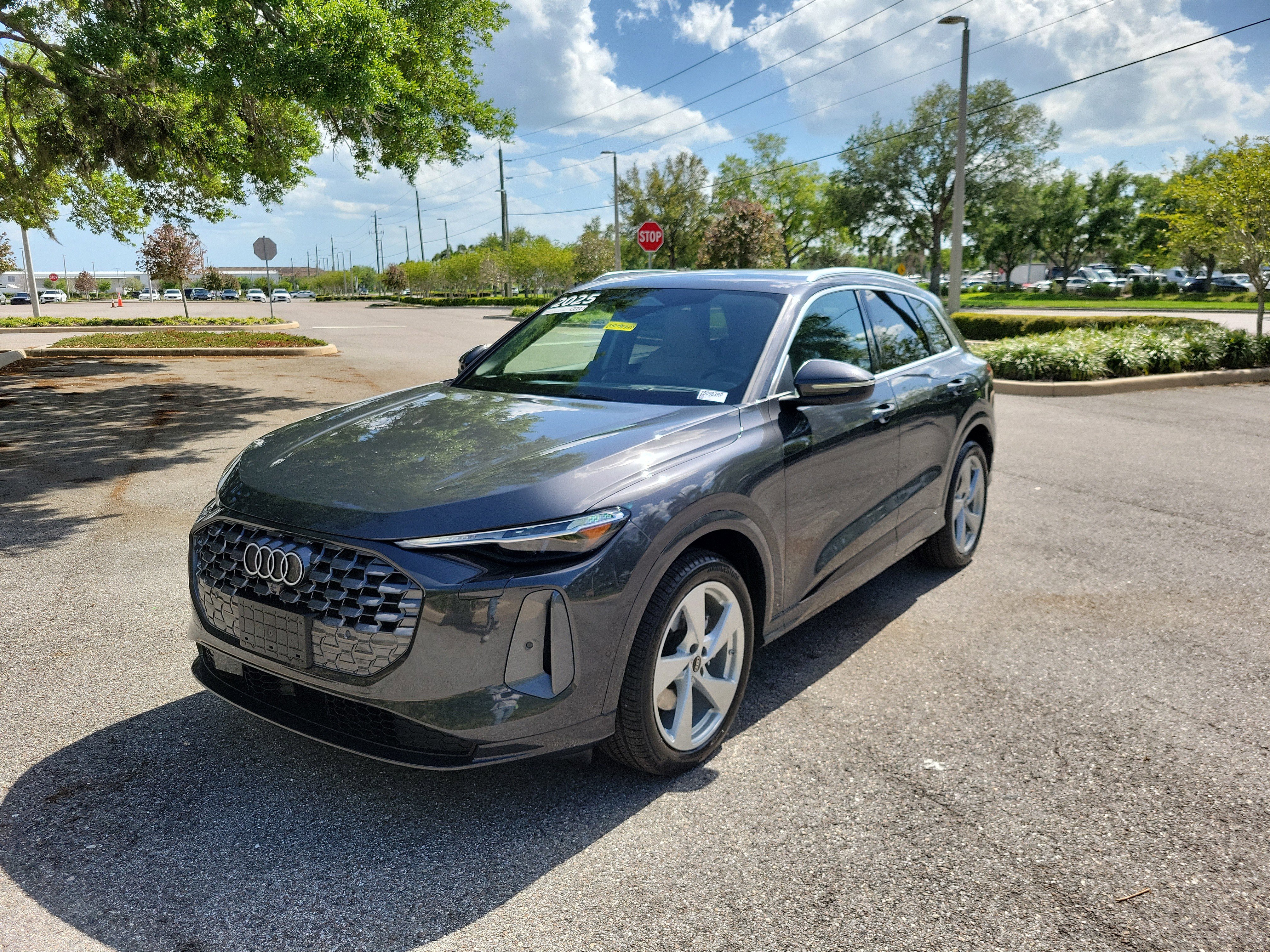 Certified 2025 Audi Q5 Prestige AWD/4WD image 8