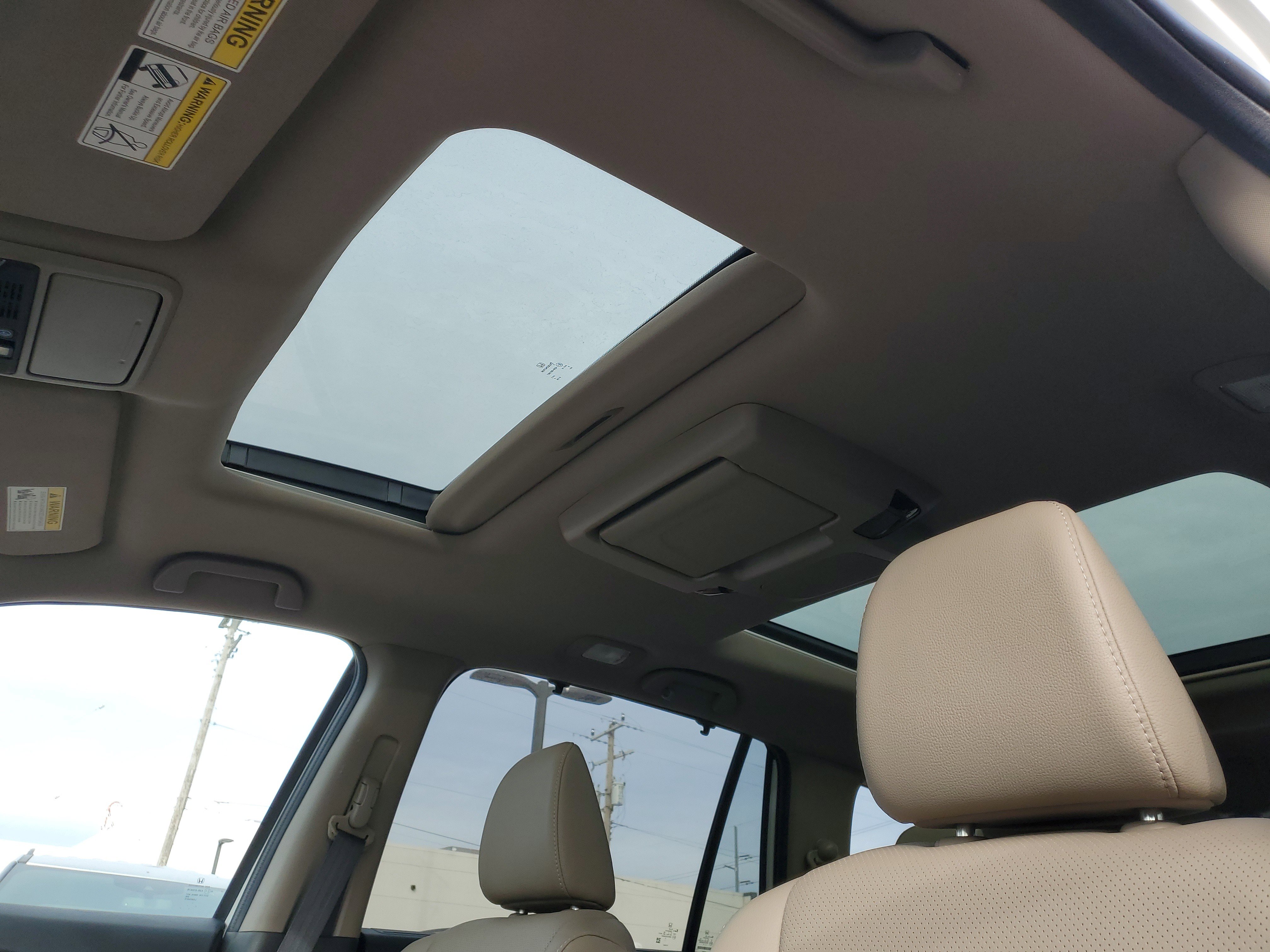 Certified 2022 Honda Pilot Elite image 12