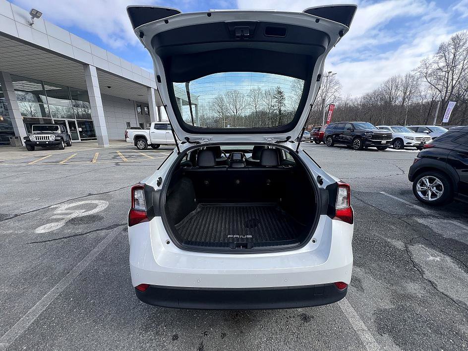 Used 2022 Toyota Prius Limited image 31