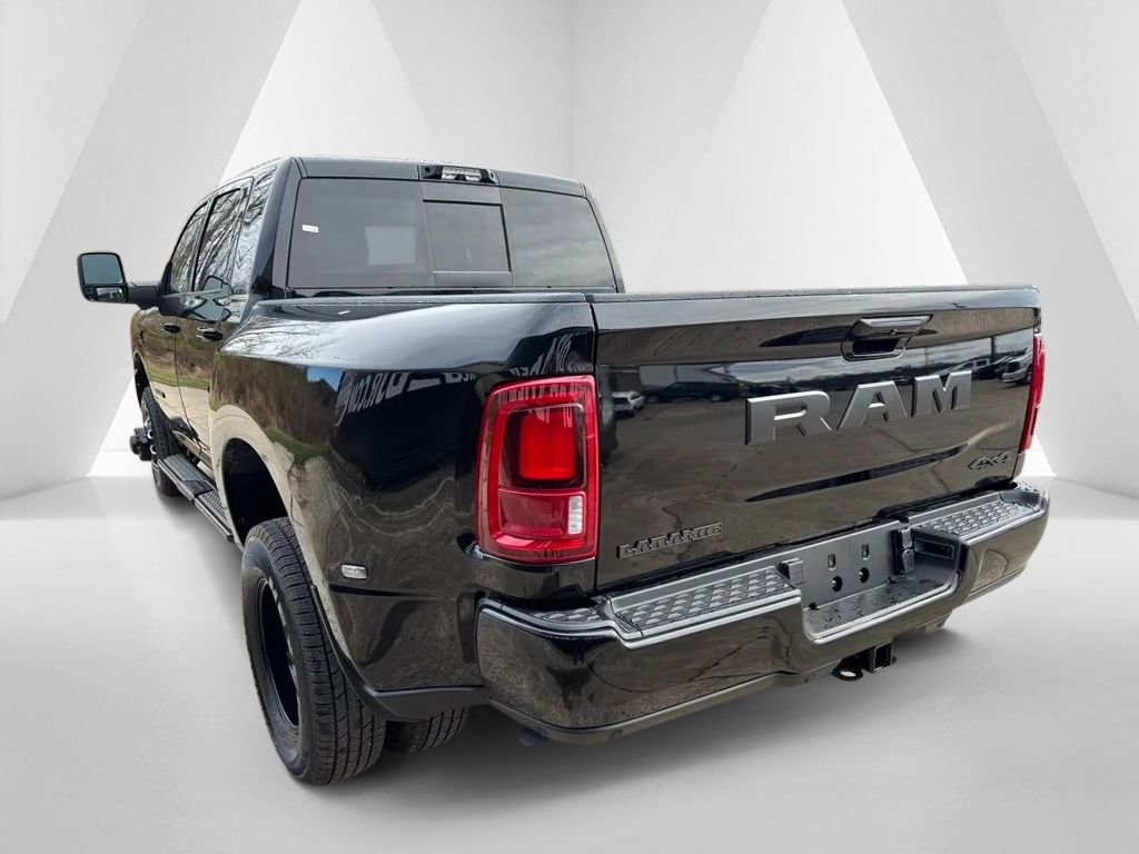 New 2026 RAM 3500 Laramie AWD/4WD image 6