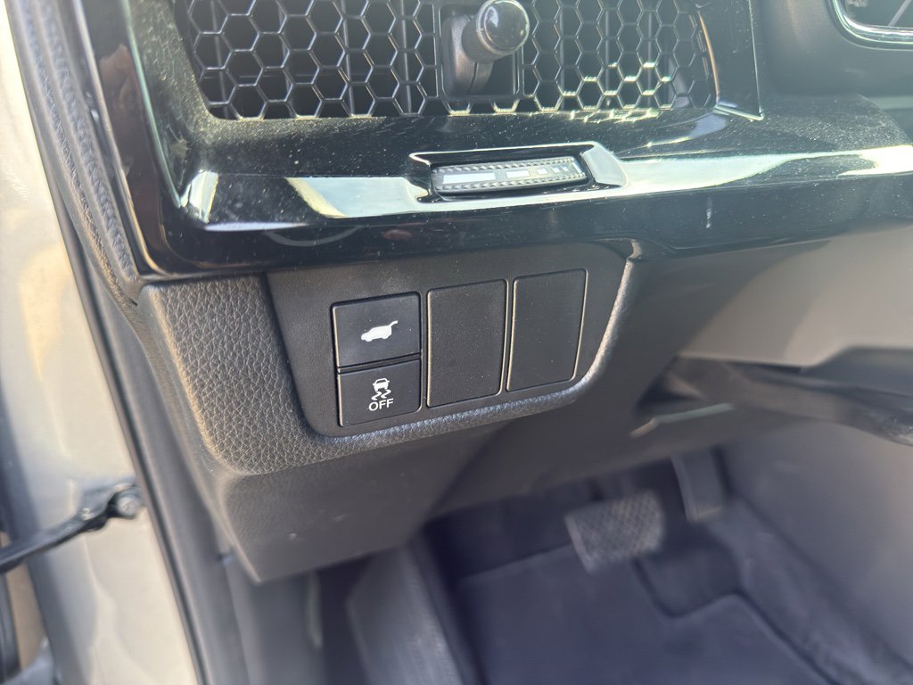Used 2023 Honda CR-V Sport Touring image 13