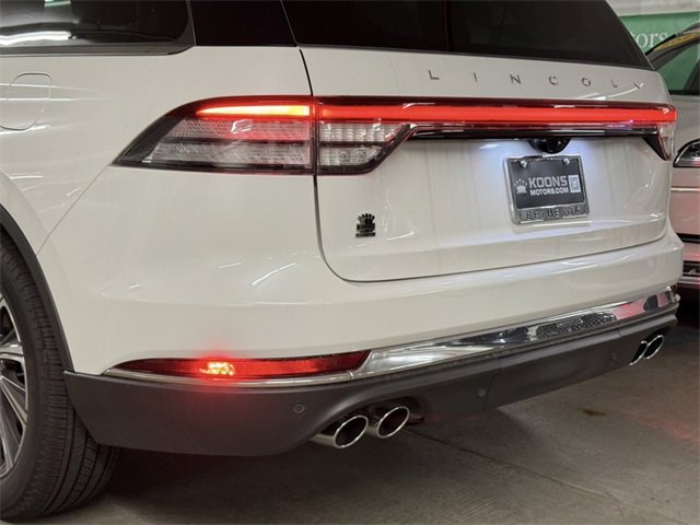 New 2025 Lincoln Aviator Premiere image 4