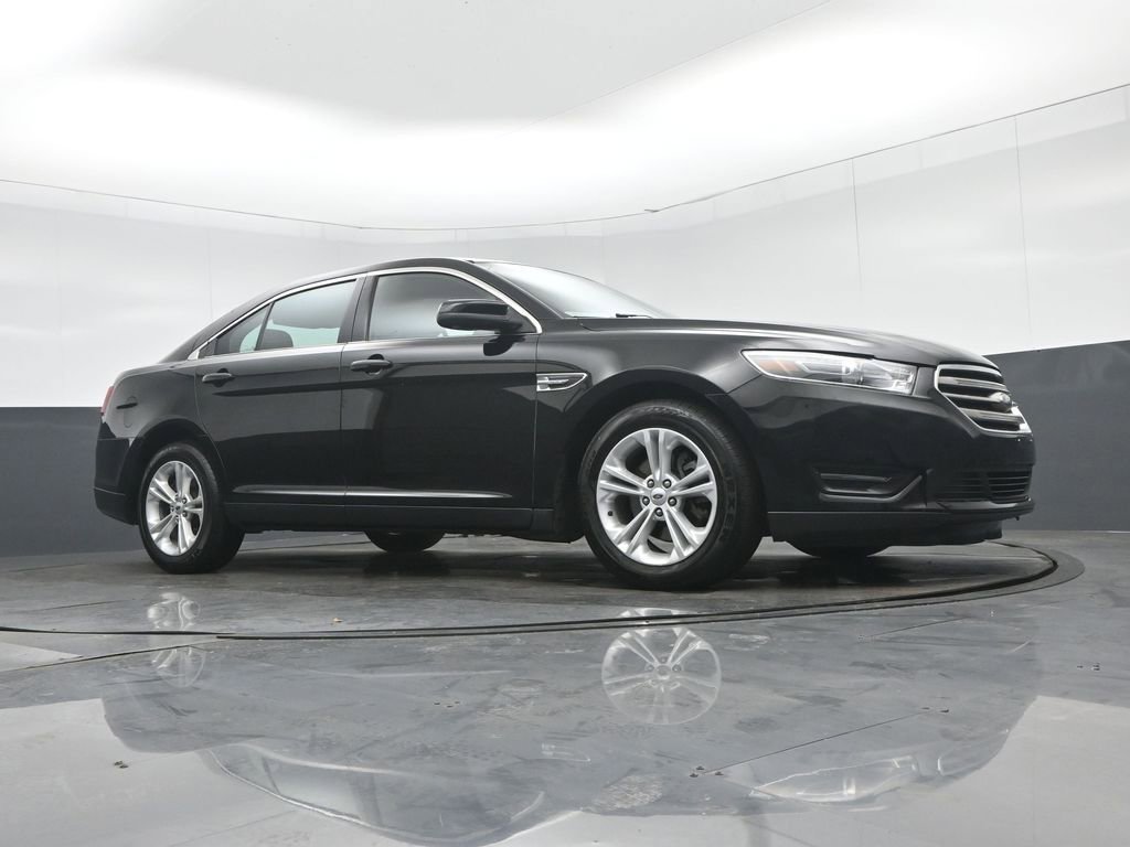 Used 2018 Ford Taurus SEL image 47
