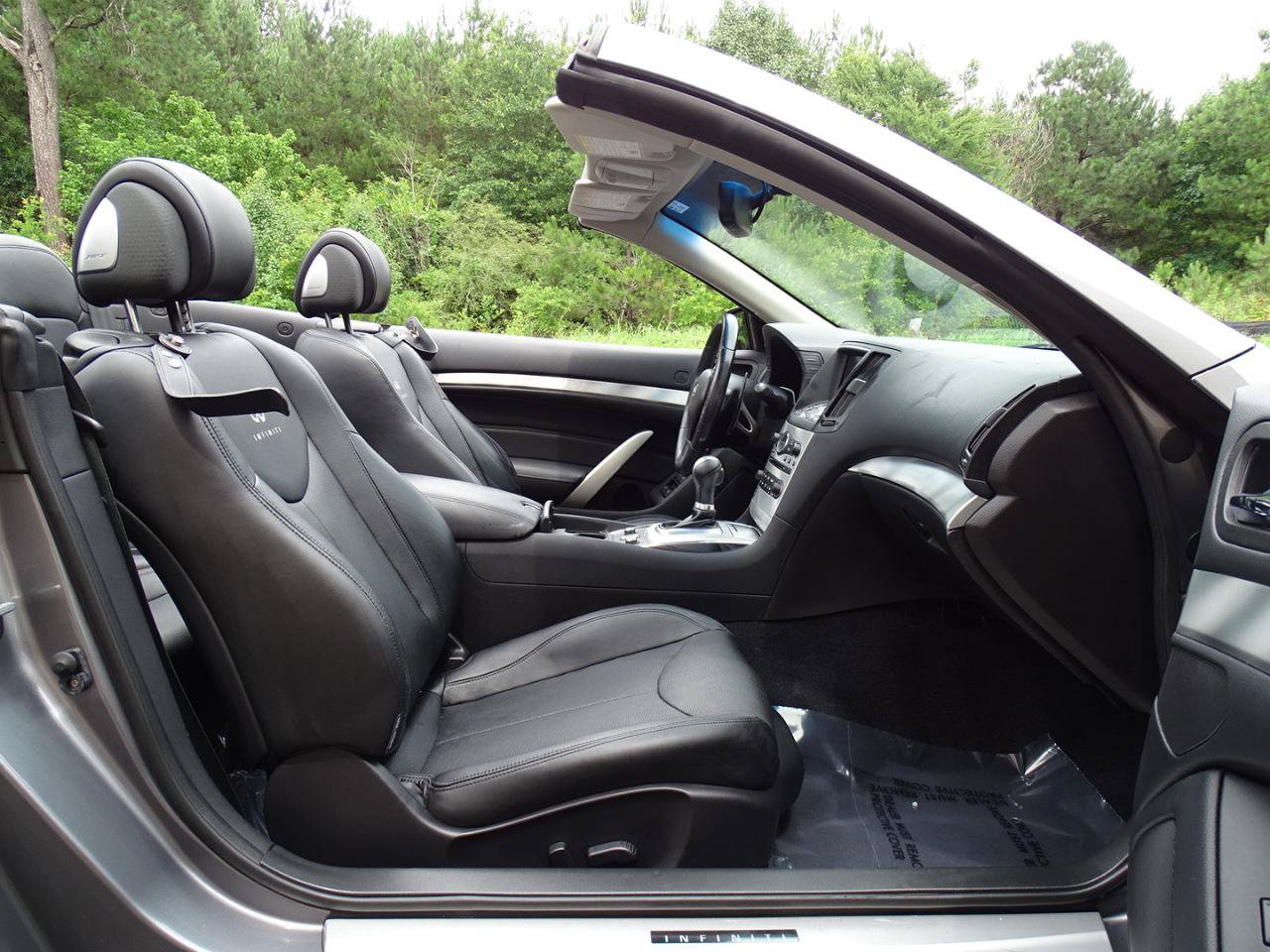 Used 2013 INFINITI G37 Convertible w/ Premium Pkg RWD image 28