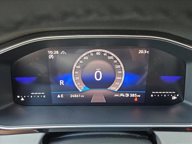 Used 2025 Volkswagen Jetta Sport image 11