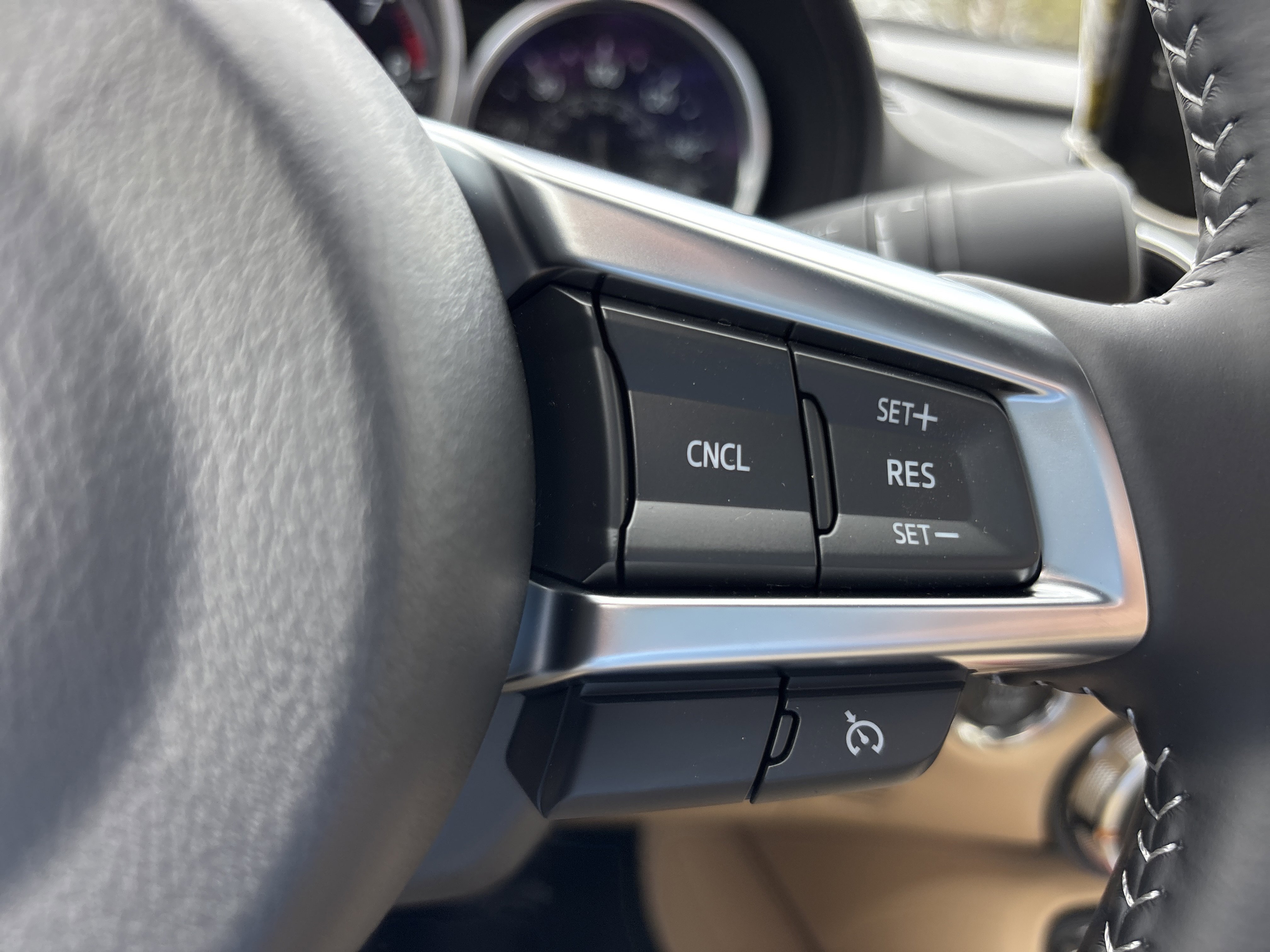 New 2026 MAZDA MX-5 Miata RF Grand Touring RWD image 21