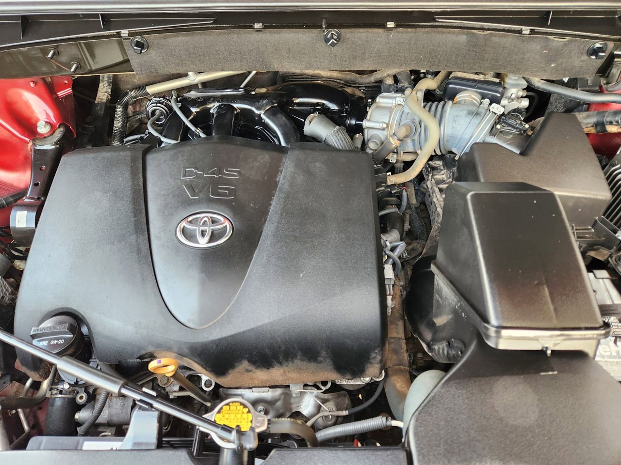 Used 2017 Toyota Highlander SE image 31