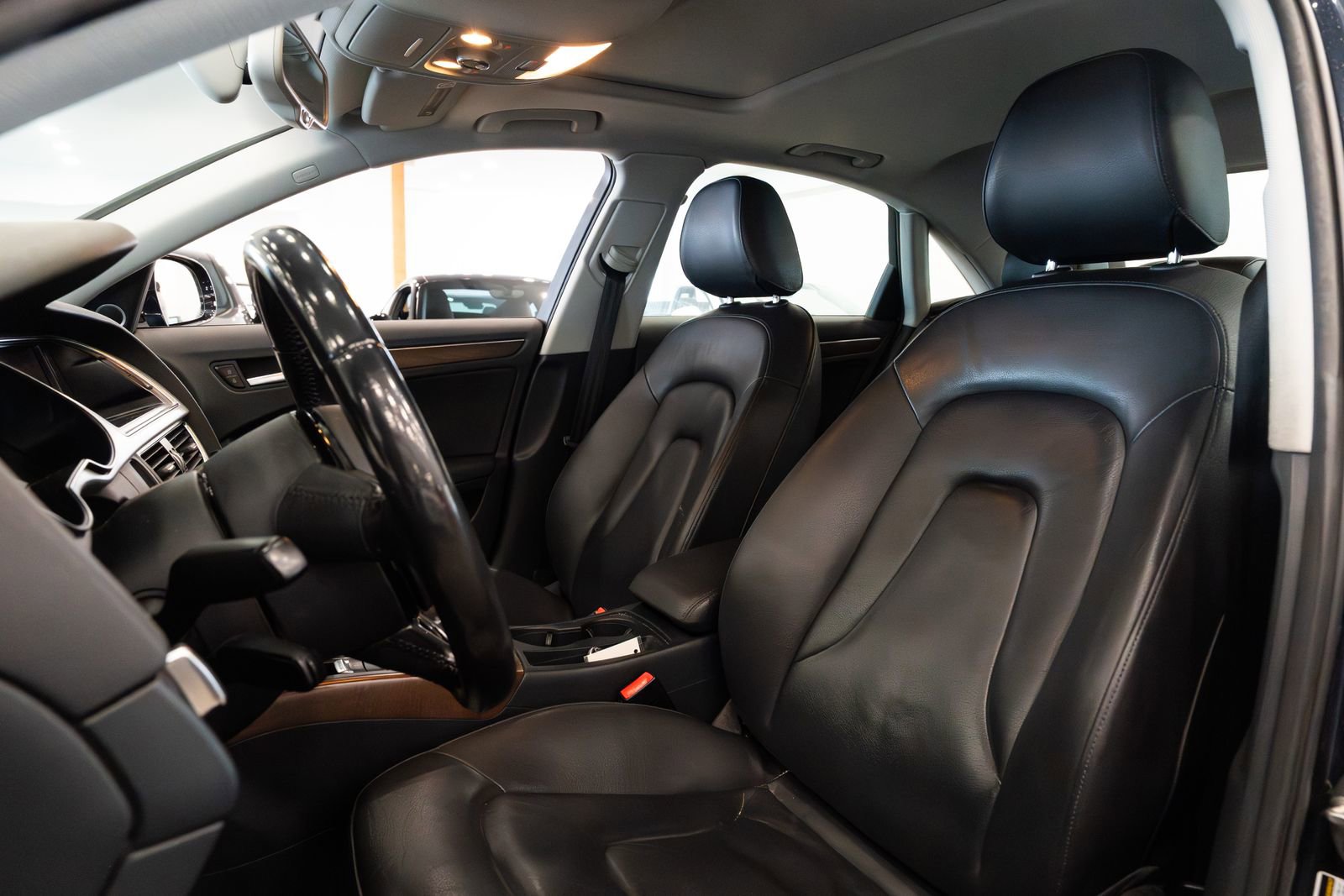 Used 2016 Audi A4 2.0T Premium Plus w/ Technology Package image 7