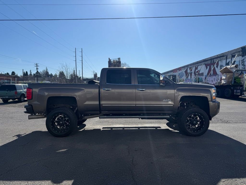 Used 2015 Chevrolet Silverado 2500 High Country image 6