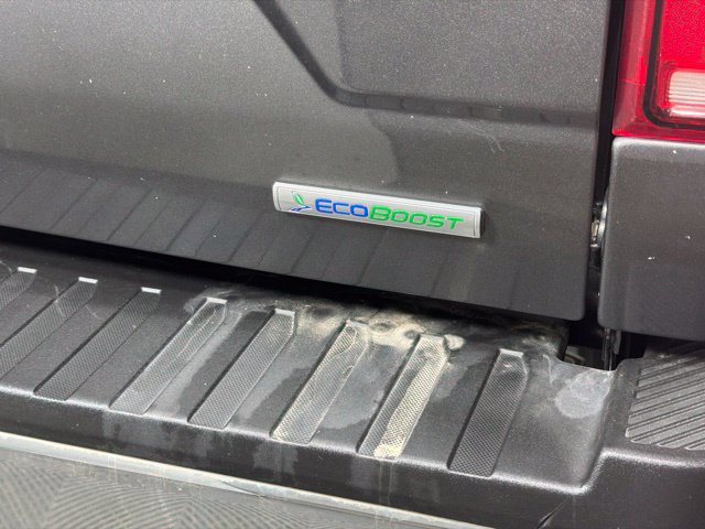 Used 2018 Ford F150 XLT w/ Equipment Group 302A Luxury AWD/4WD image 7