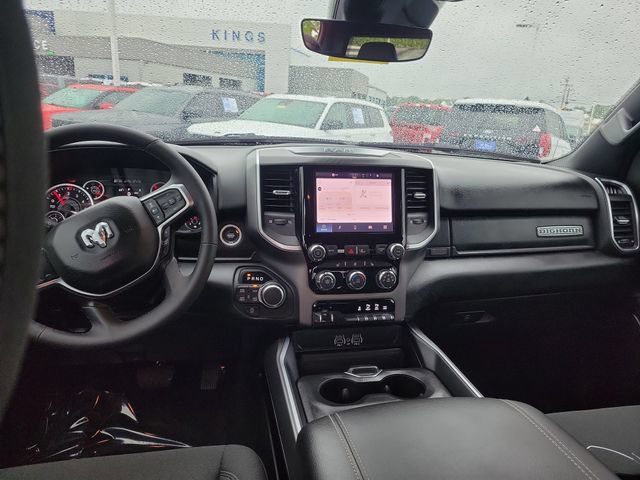 Used 2025 RAM 1500 Big Horn AWD/4WD image 10