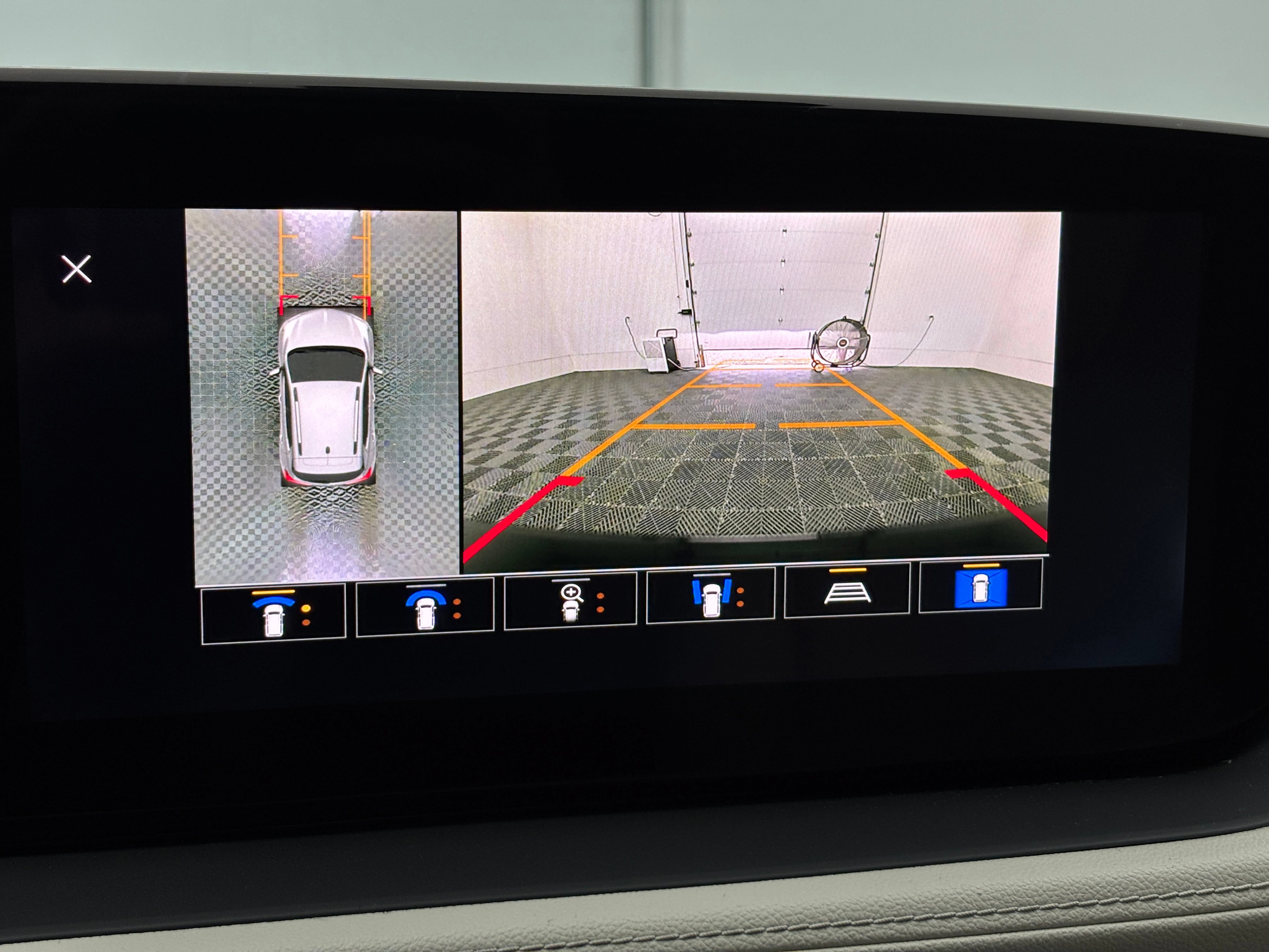 New 2026 Buick Encore GX Preferred w/ Advanced Technology Package FWD image 4
