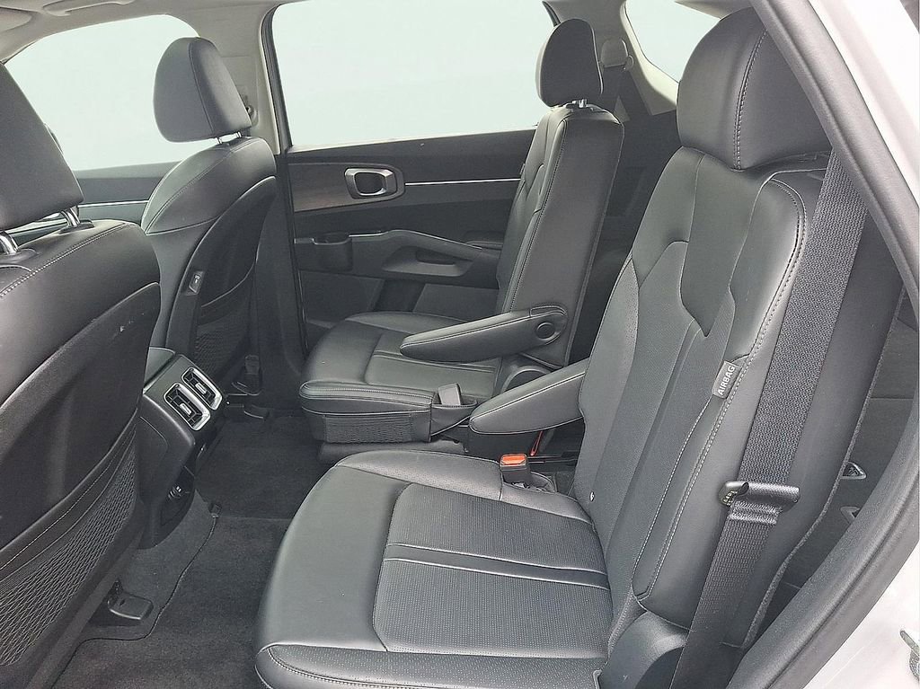 Used 2024 Kia Sorento X-Line EX image 11