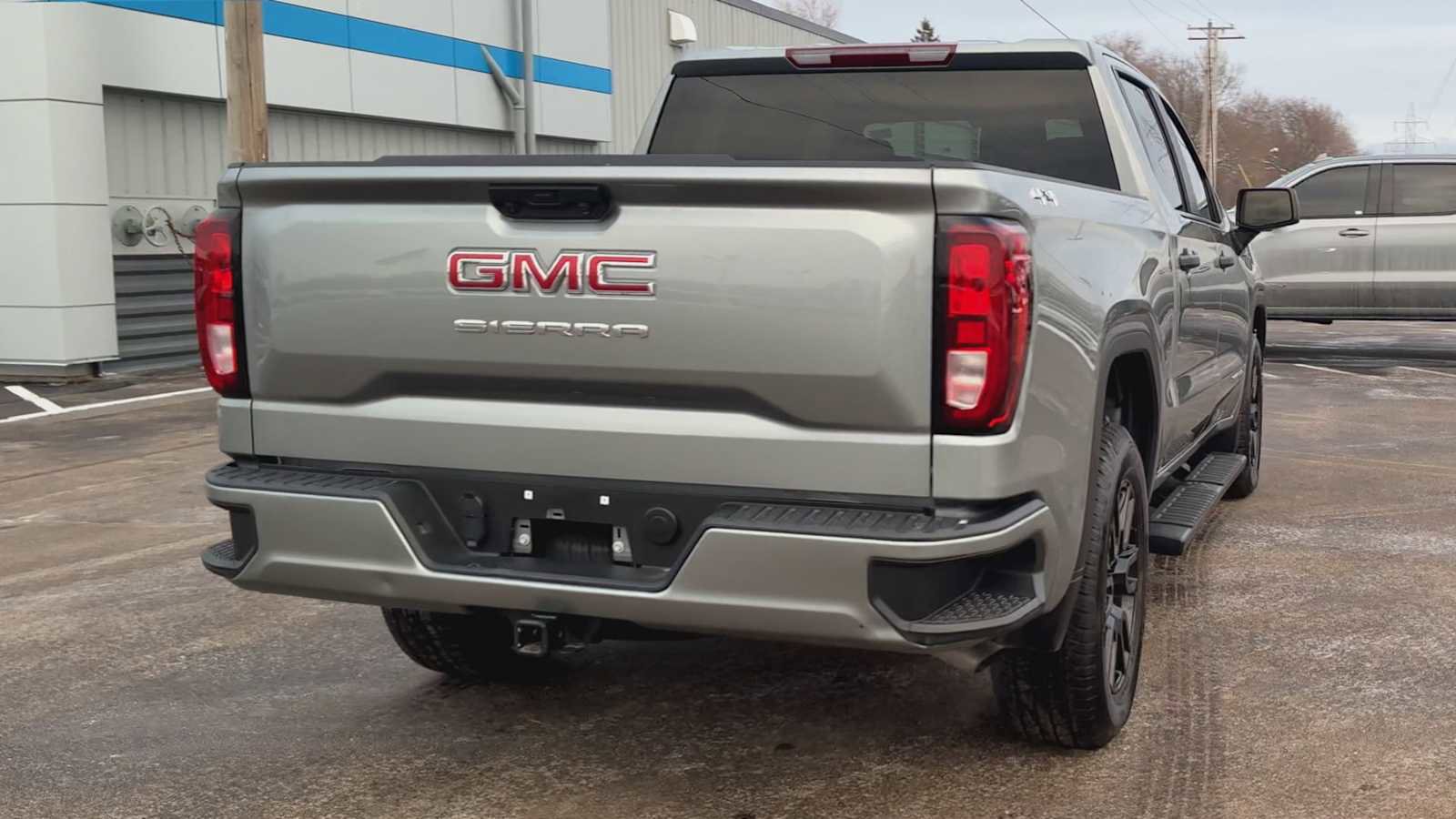 Certified 2025 GMC Sierra 1500 Pro w/ Graphite Edition image 3
