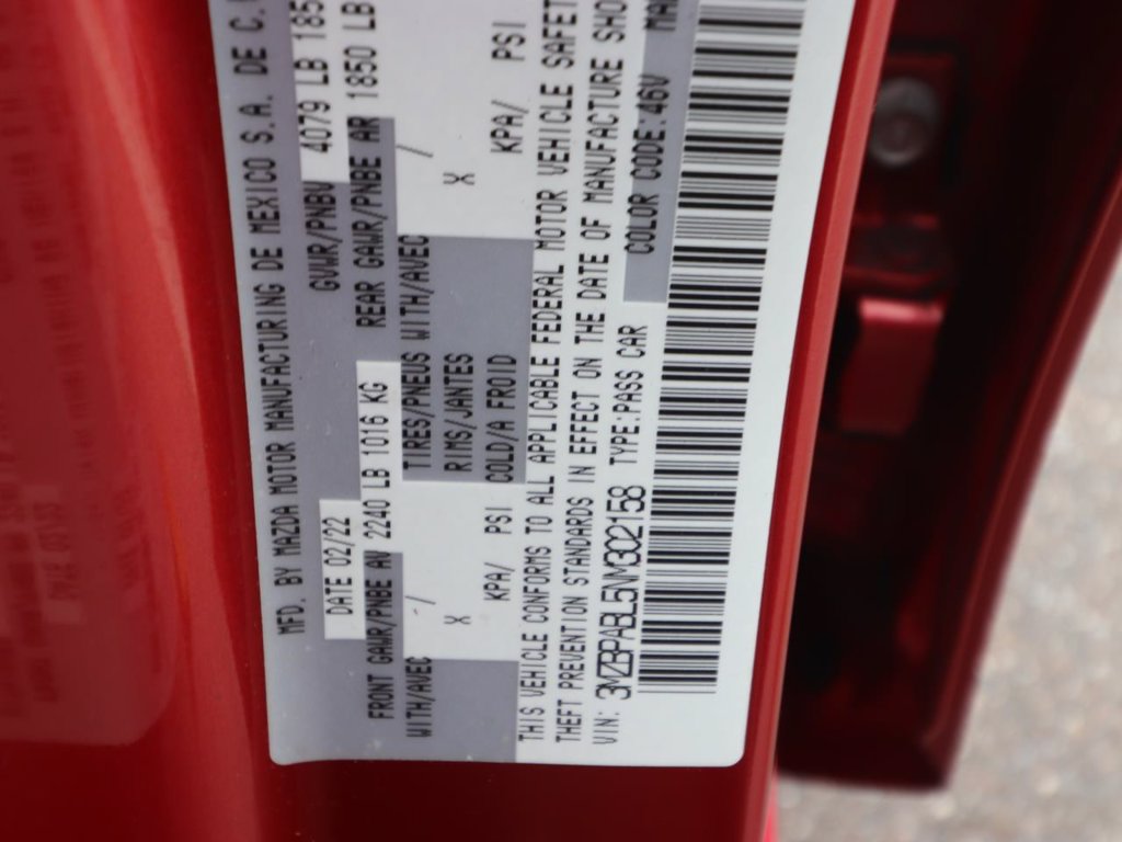 Used 2022 MAZDA MAZDA3 s FWD image 22