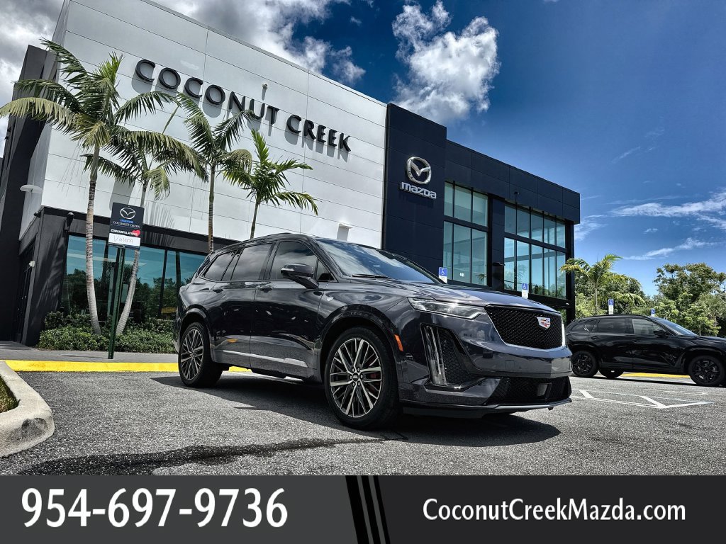 Used 2024 Cadillac XT6 Sport w/ Platinum Package AWD/4WD image 1