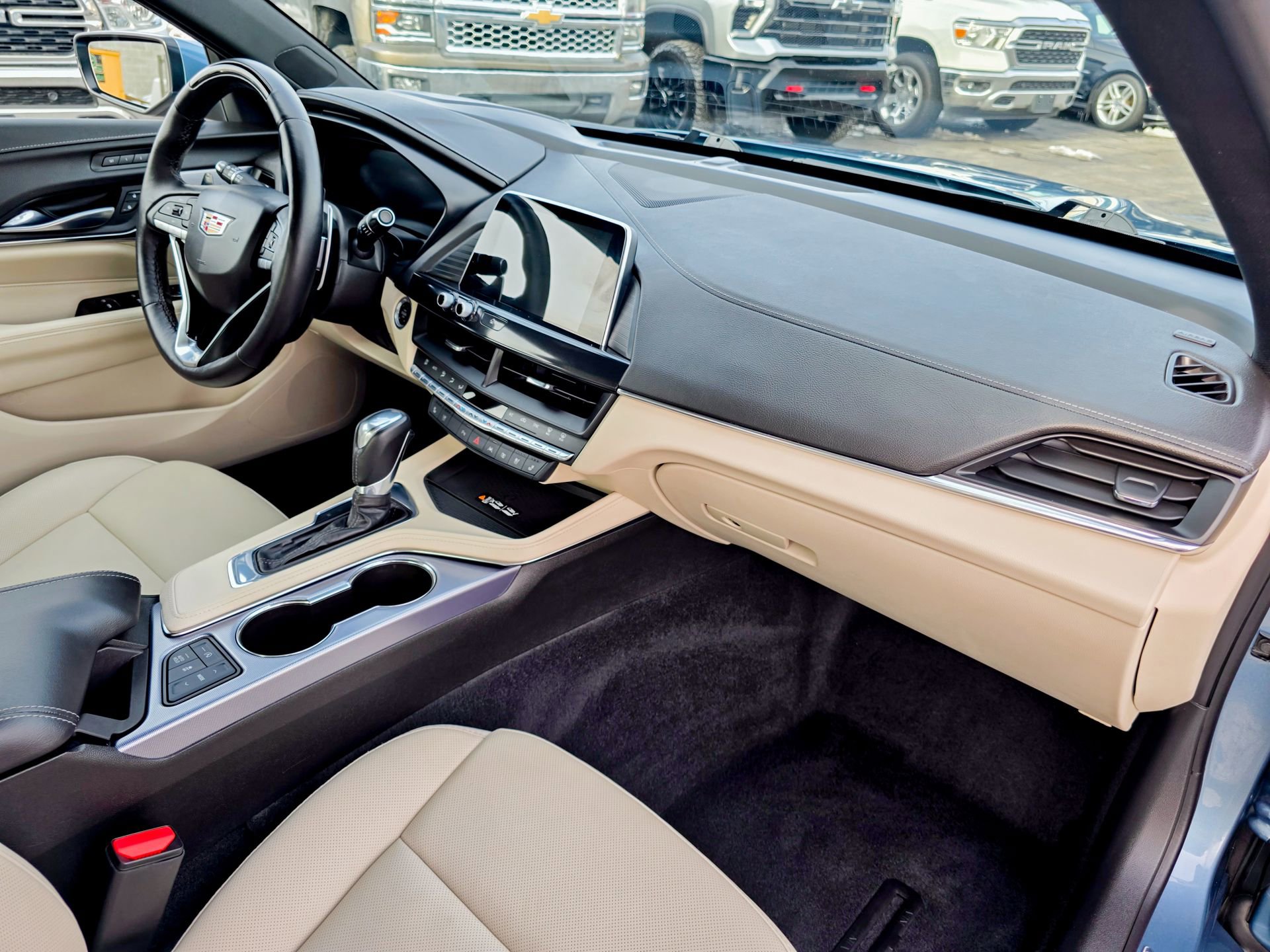 Used 2023 Cadillac CT4 Premium Luxury w/ Super Cruise 2 Package image 9