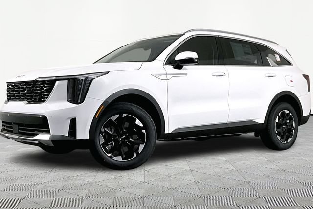 Certified 2026 Kia Sorento S AWD/4WD image 1
