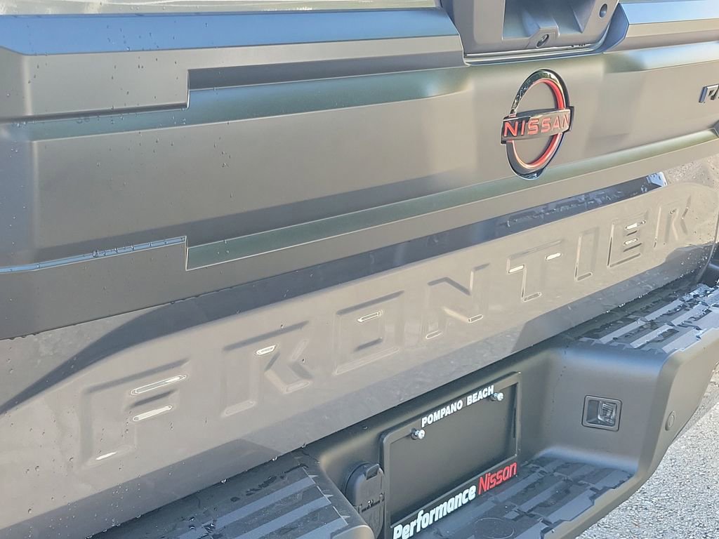 New 2026 Nissan Frontier Pro-X w/ Pro-X Convenience Package RWD image 11