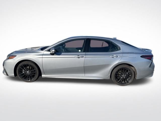Used 2023 Toyota Camry XSE w/ Cold Weather Package image 11