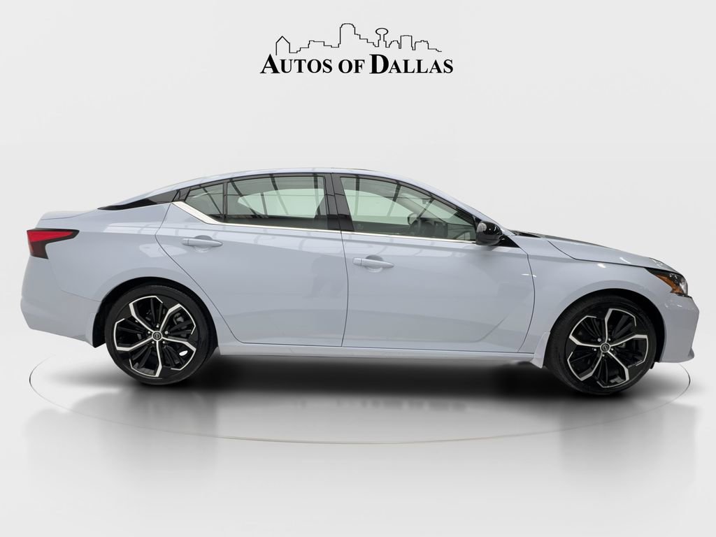 Used 2024 Nissan Altima 2.5 SR w/ SR Premium Package image 6