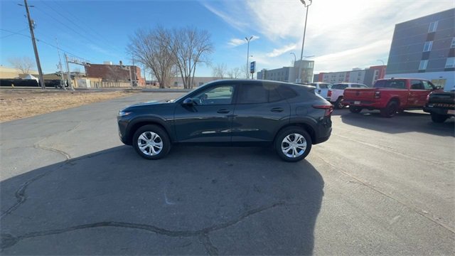 Certified 2025 Chevrolet Trax LS image 5