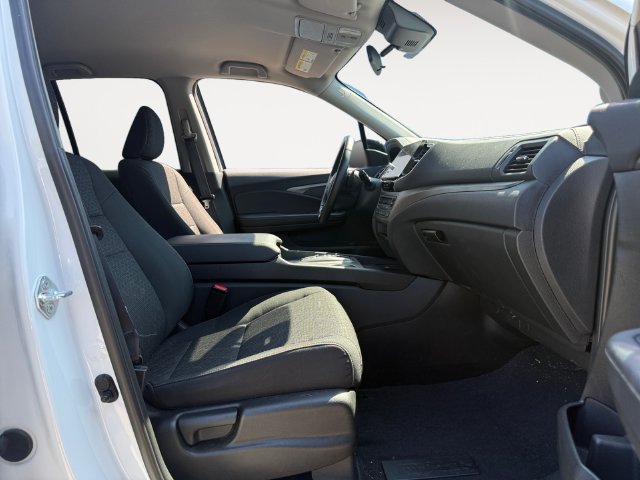 Used 2024 Honda Ridgeline Sport image 14