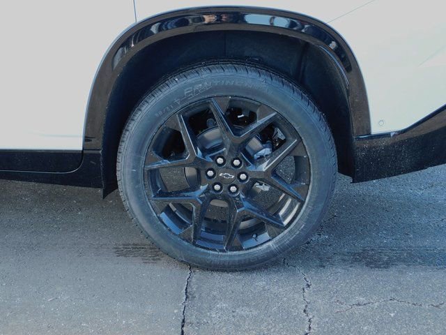 New 2026 Chevrolet Traverse RS w/ LPO, Illumination Package FWD image 30
