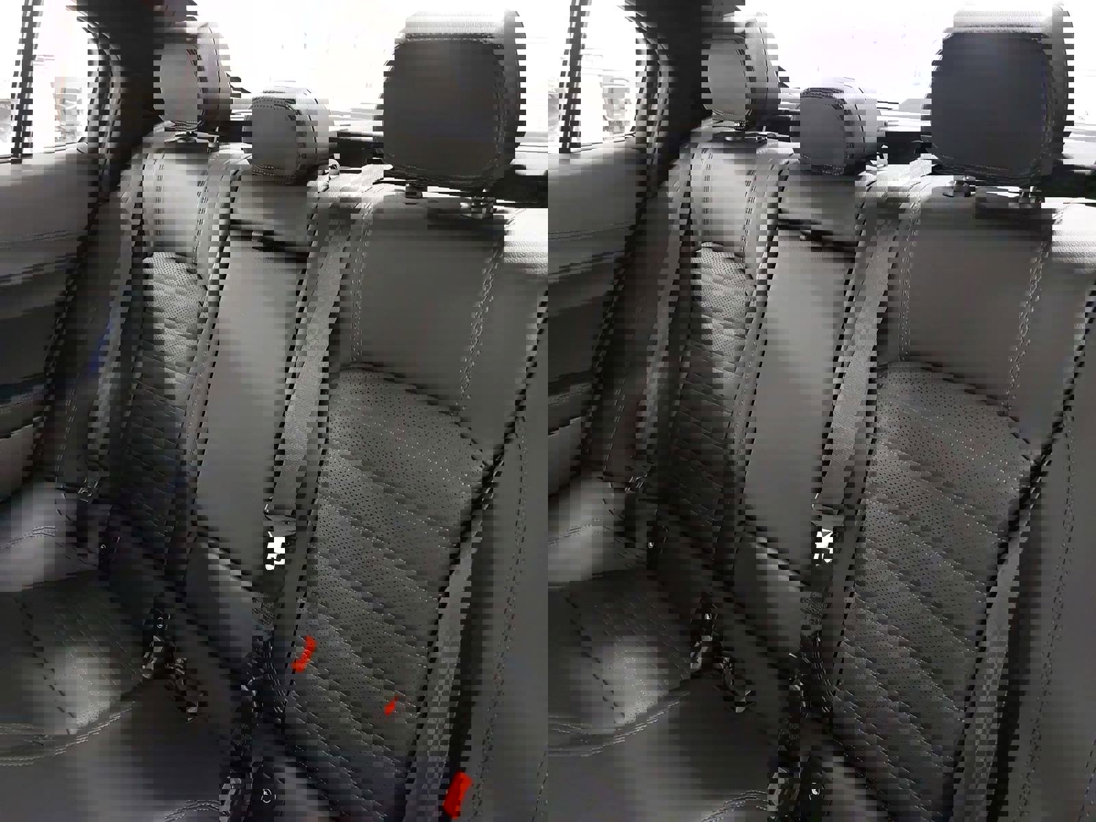 Used 2024 Alfa Romeo Giulia Veloce image 14