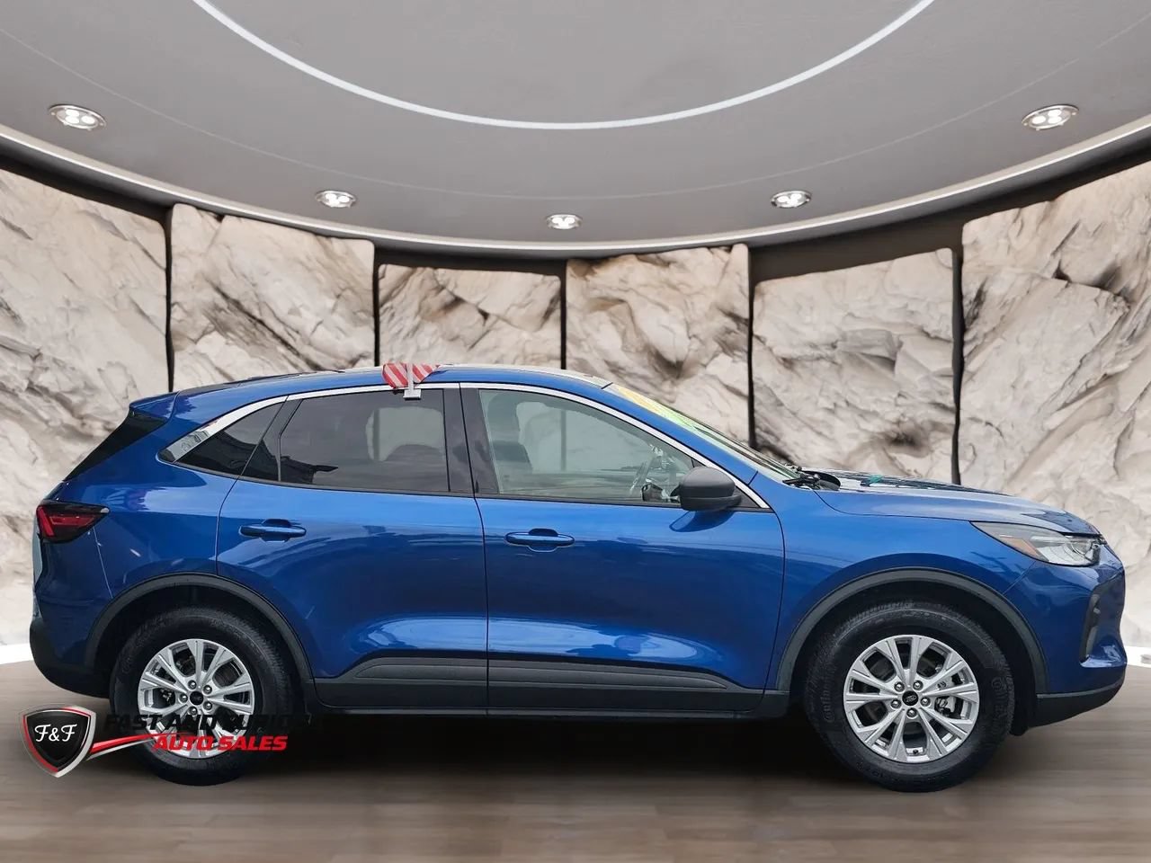 Used 2023 Ford Escape Active w/ Tech Pack #1 AWD/4WD image 5