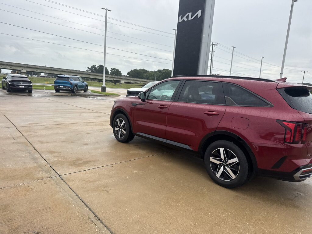 Used 2022 Kia Sorento EX FWD image 23