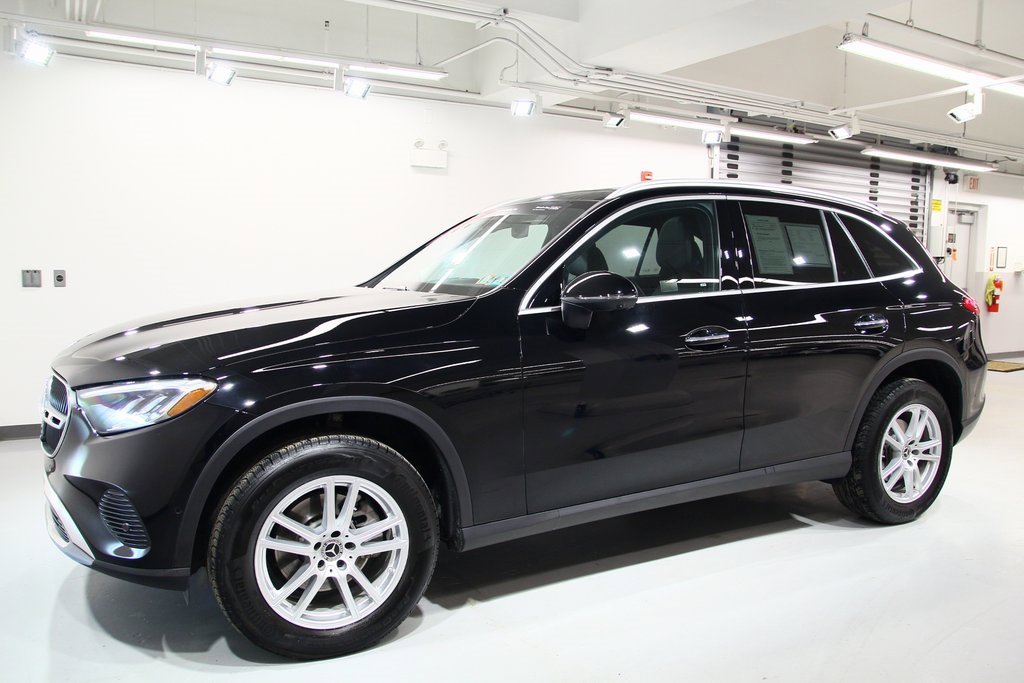 Used 2025 Mercedes-Benz GLC 300 GLC 300 image 15
