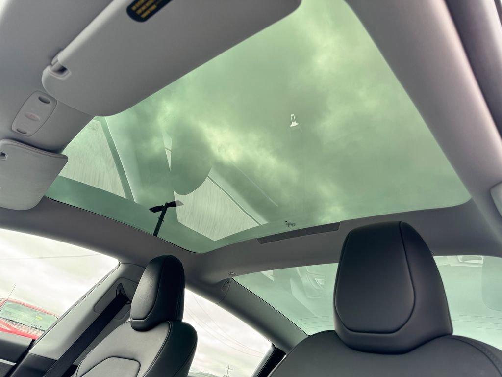 Used 2025 Tesla Model 3 Long Range image 29