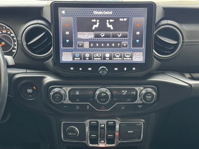 Used 2018 Jeep Wrangler Unlimited Sahara image 23