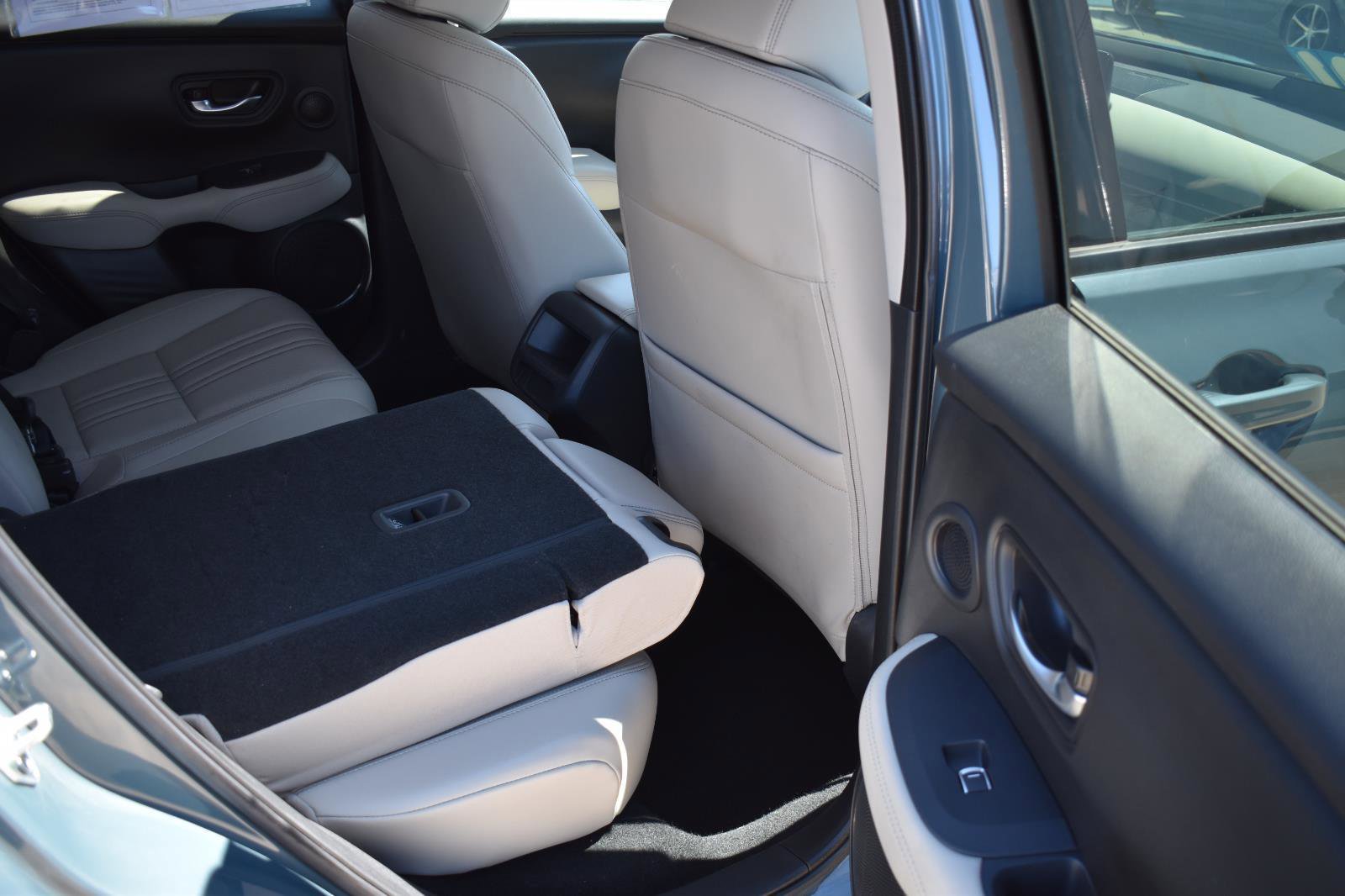 Used 2024 Honda HR-V EX-L image 17