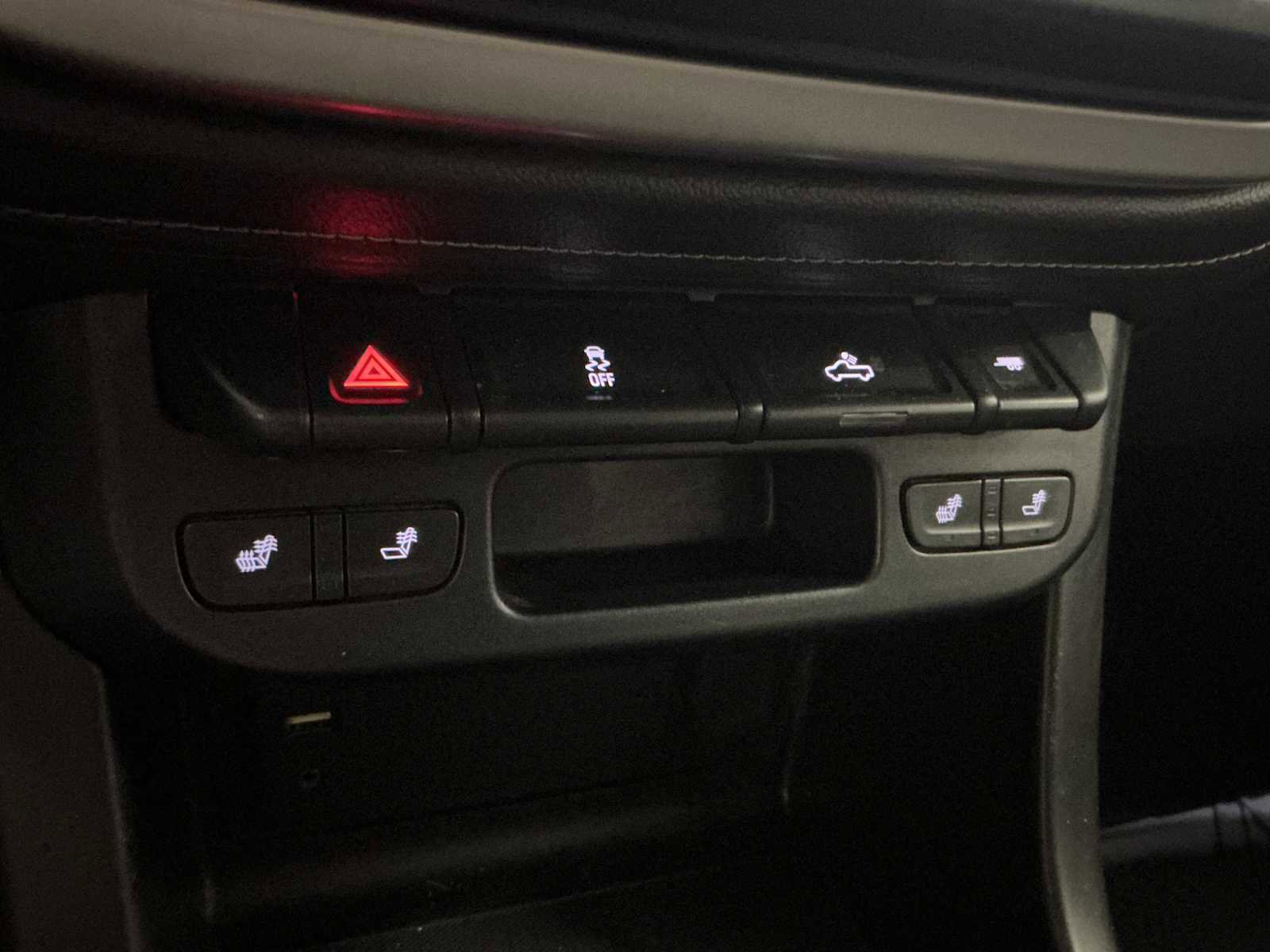 Used 2017 GMC Canyon SLT w/ Trailering Package image 14