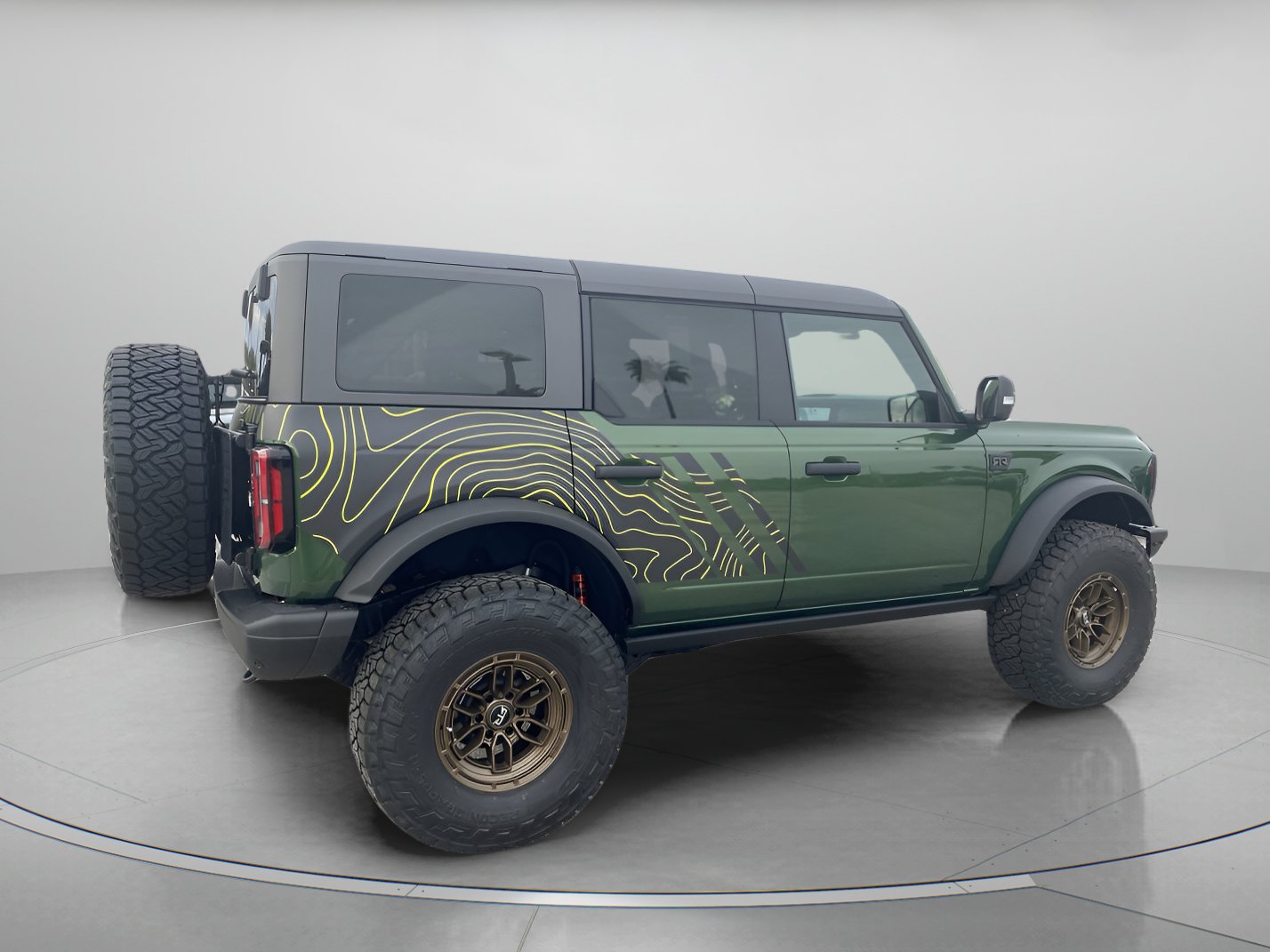 New 2025 Ford Bronco Badlands AWD/4WD image 4