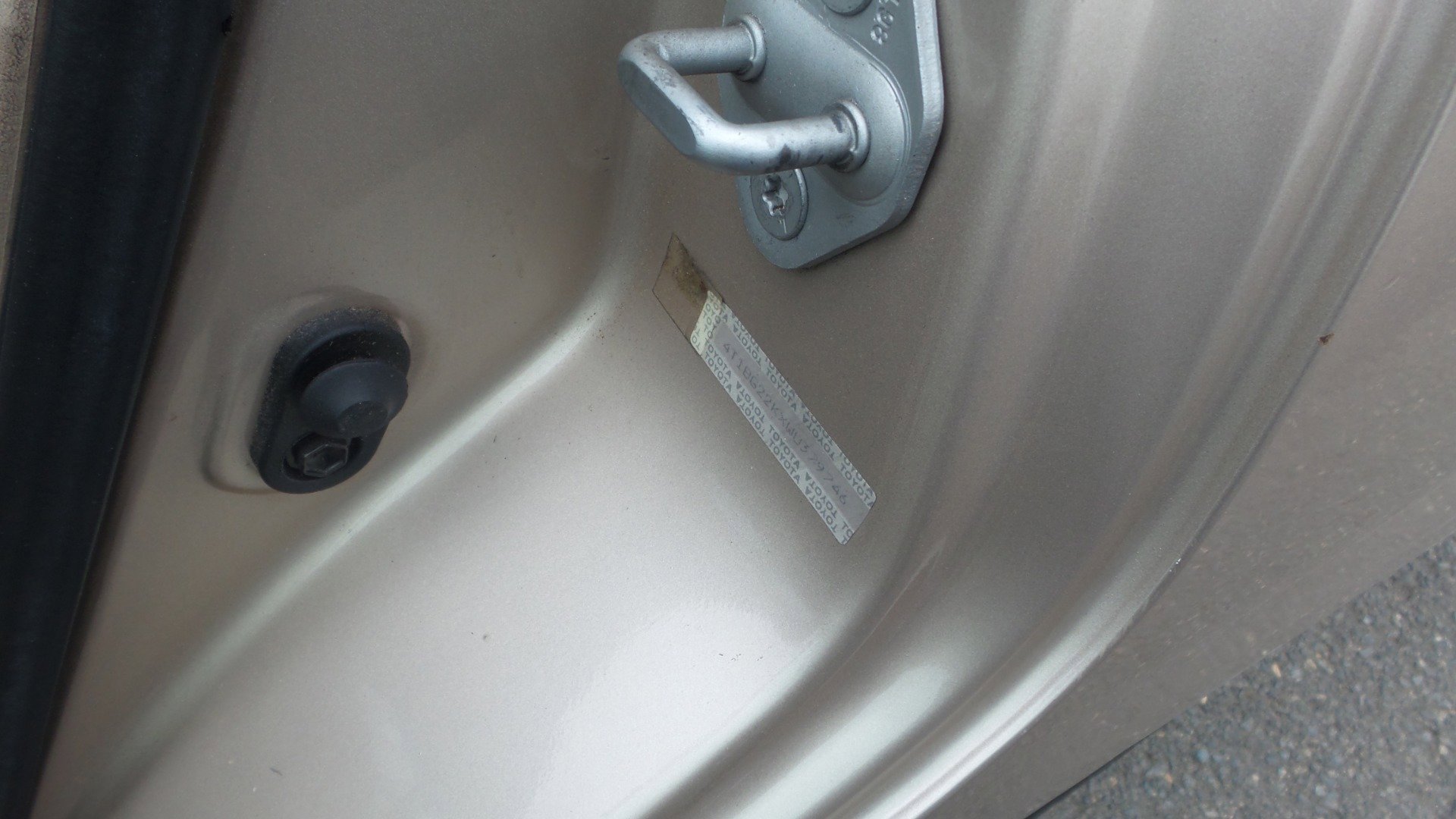 Used 1998 Toyota Camry LE FWD image 27