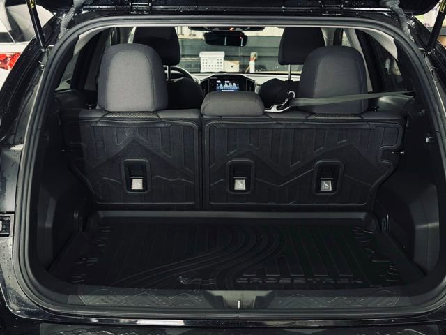 Used 2024 Subaru Crosstrek 2.0i Premium AWD/4WD image 10