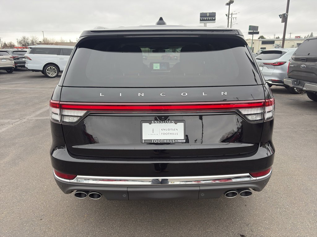 New 2026 Lincoln Aviator Premiere image 6