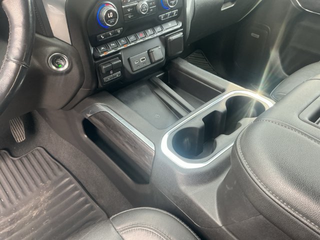 Used 2019 Chevrolet Silverado 1500 LTZ w/ LTZ Plus Package AWD/4WD image 18
