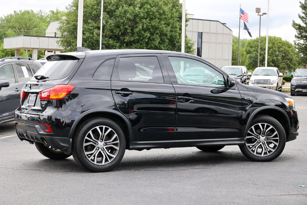 Used 2019 Mitsubishi Outlander Sport SE FWD image 15