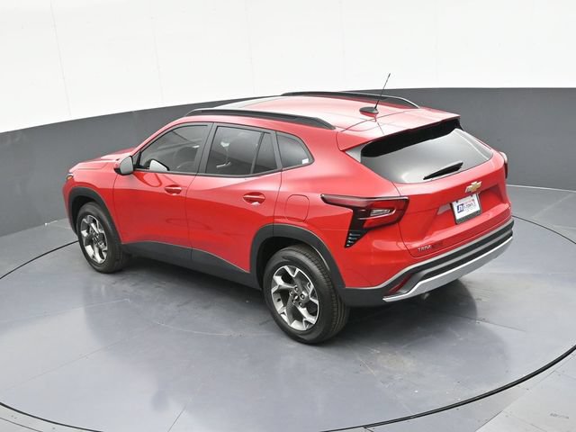 New 2026 Chevrolet Trax LT w/ Sunroof Package FWD image 52