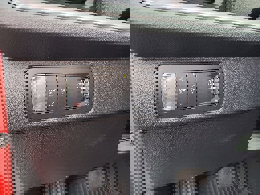 New 2026 Chevrolet Traverse LT w/ Midnight/Sport Edition image 11