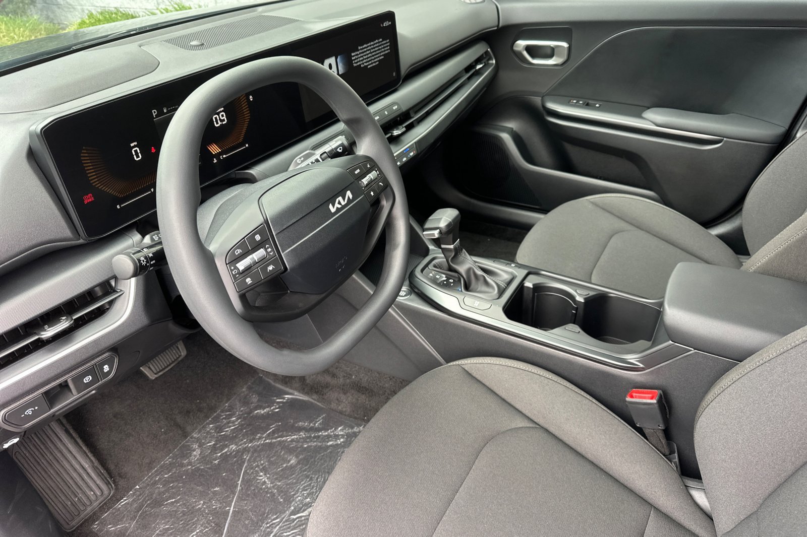 New 2026 Kia K4 FWD image 10