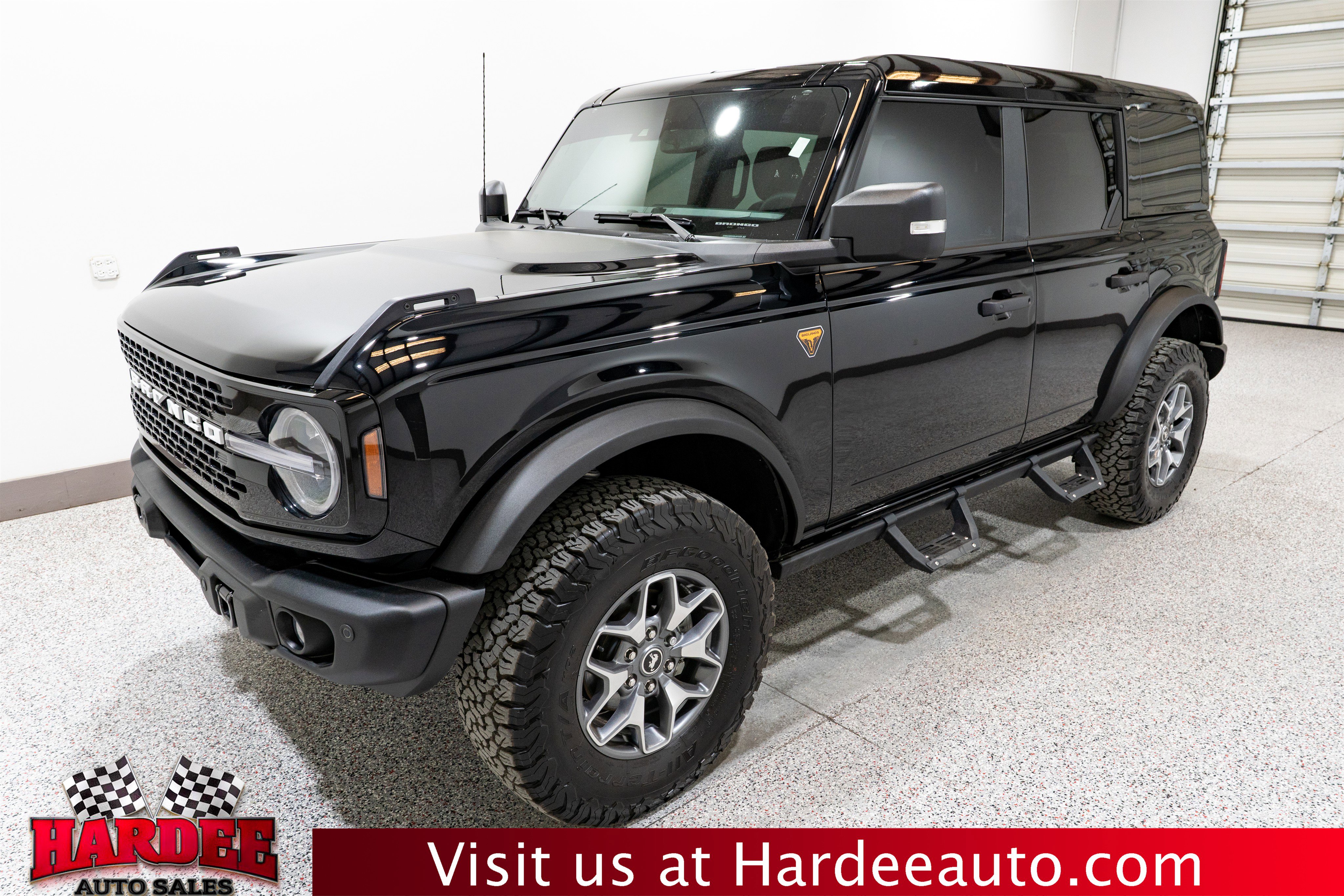 Used 2025 Ford Bronco Badlands video 2